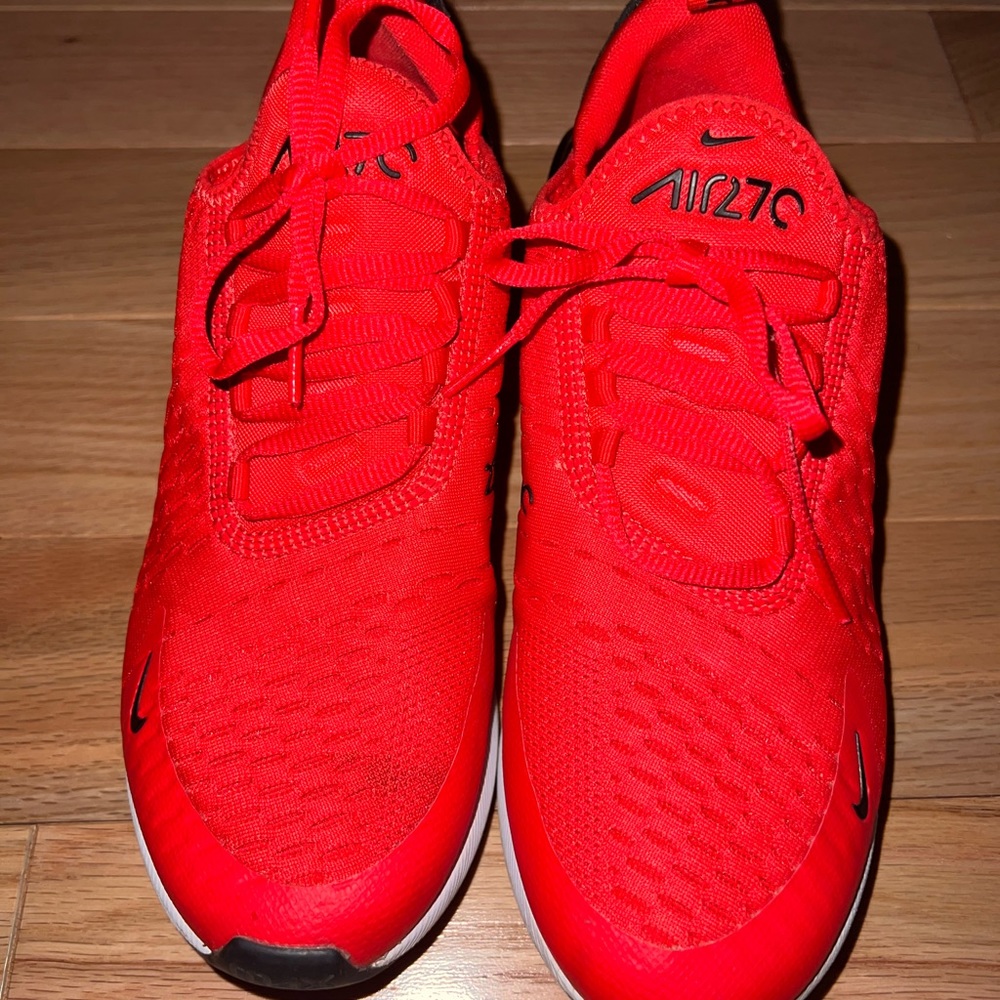 Nike air 270